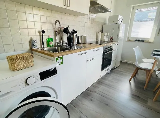 Gemuetlich*nespresso*netflix*arbeitsplatz*parkplatz 뒤스부르크